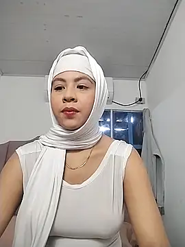 Snapshot of cala_borhan chatting on 12, 10, 2025 cala borhan online show from 12, 10, 2025