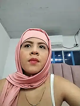 Snapshot of cala_borhan chatting on 13, 12, 2025 cala borhan online show from 13, 12, 2025