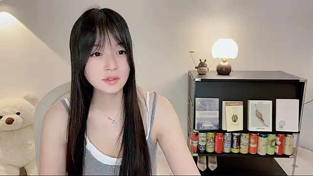 Onechestnut online show from 14, 6, 2026