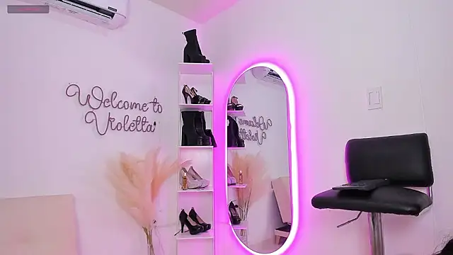 violetta pretty online show from 10, 3, 2026