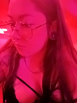 Snapshot of Dulcedeanis chatting on 15, 10, 2025 Dulcedeanis online show from 15, 10, 2025