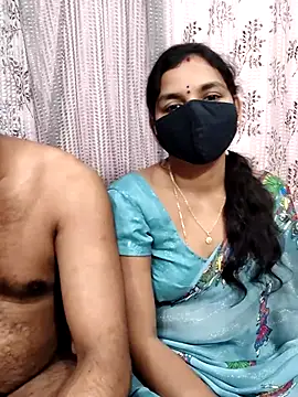 Snapshot of Lalitha-1995 chatting on 29, 11, 2025 Lalitha-1995 online show from 29, 11, 2025