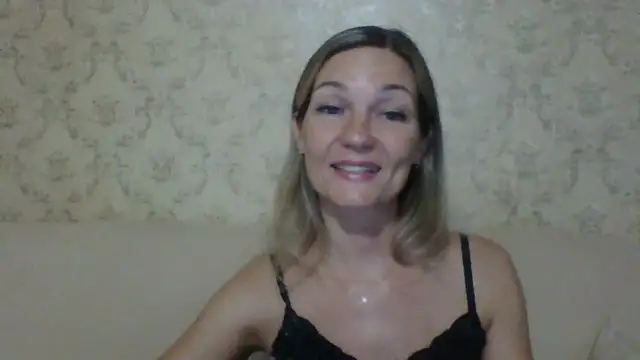 Snapshot of sweetriki chatting on 21, 10, 2025 sweetriki online show from 21, 10, 2025