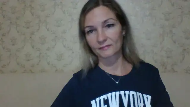 Snapshot of sweetriki chatting on 18, 11, 2025 sweetriki online show from 18, 11, 2025