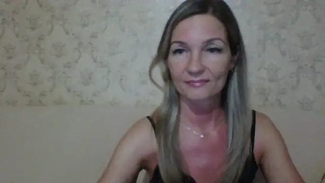 Snapshot of sweetriki chatting on 1, 12, 2025 sweetriki online show from 1, 12, 2025