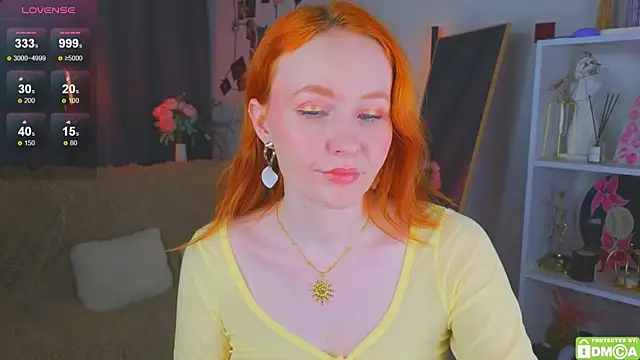 JoyceJones online show from 28, 11, 2025