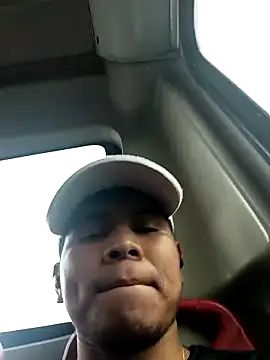 Snapshot of Oscariin96 chatting on 11, 2, 2026 Oscariin96 online show from 11, 2, 2026