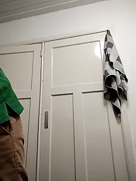 Snapshot of ijustwannafuckyou6969 chatting on 14, 11, 2025 ijustwannafuckyou6969 online show from 14, 11, 2025