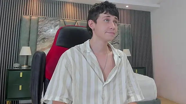 Michael blue online show from 16, 9, 2025