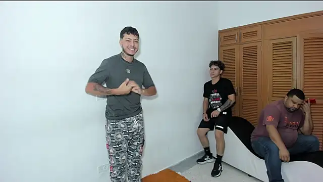 Snapshot of brutal_sex_room2k chatting on 16, 10, 2025 brutal sex room2k online show from 16, 10, 2025