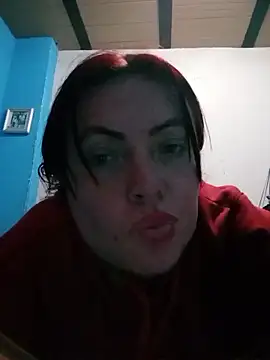 carolinhe  online show from 20, 11, 2025