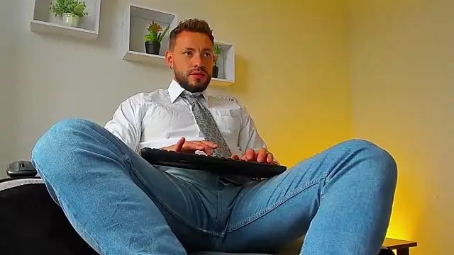 Snapshot of DIMITRI_MASTEER chatting on 15, 9, 2025 DIMITRI MASTEER online show from 15, 9, 2025