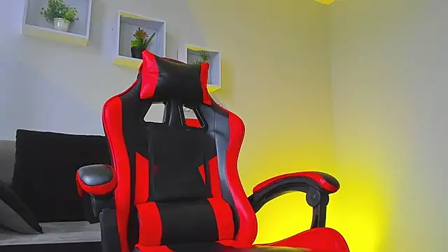 Snapshot of DIMITRI_MASTEER chatting on 5, 10, 2025 DIMITRI MASTEER online show from 5, 10, 2025