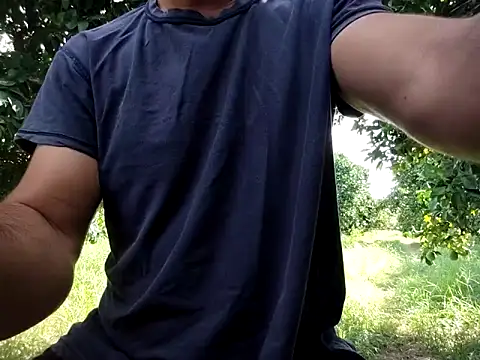 Snapshot of stefanoss321 chatting on 17, 9, 2025 stefanoss321 online show from 17, 9, 2025