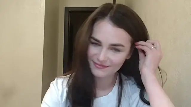 Silviaa a online show from 8, 4, 2026