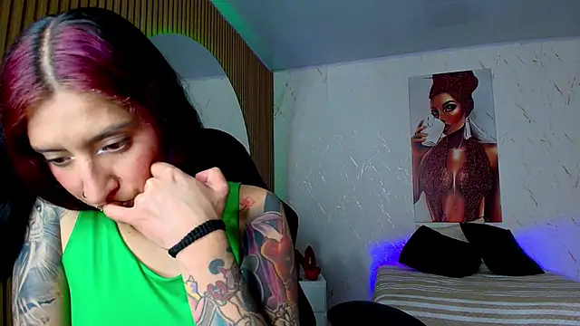 Scaarlettfox online show from 9, 9, 2025