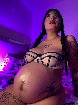 Snapshot of lucialauper_ chatting on 13, 12, 2025 lucialauper online show from 13, 12, 2025