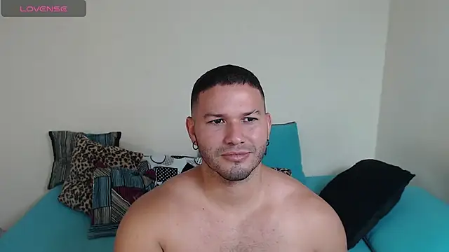 Snapshot of Tim_mz01 chatting on 5, 5, 2026 Tim mz01 online show from 5, 5, 2026