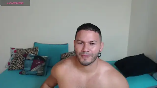 Snapshot of Tim_mz01 chatting on 7, 5, 2026 Tim mz01 online show from 7, 5, 2026