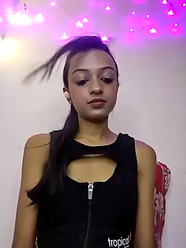 Snapshot of Your-Kitkat chatting on 7, 11, 2025 Your-Kitkat online show from 7, 11, 2025