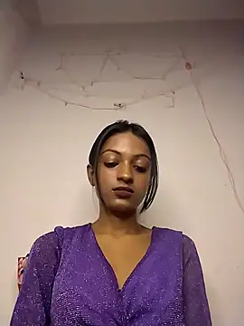 Snapshot of Your-Kitkat chatting on 13, 12, 2025 Your-Kitkat online show from 13, 12, 2025