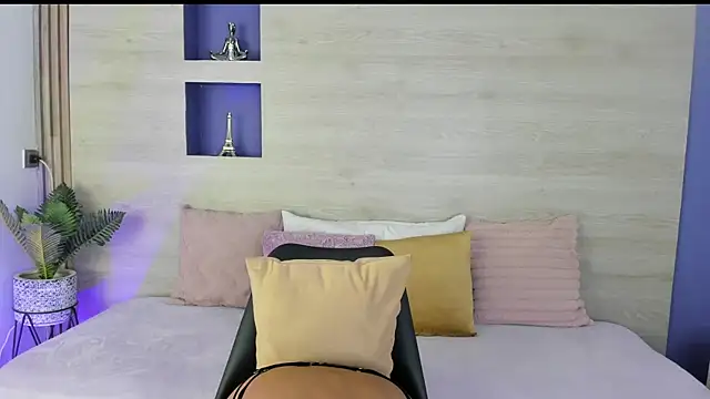 Snapshot of Stephanni_ chatting on 19, 9, 2025 Stephanni online show from 19, 9, 2025