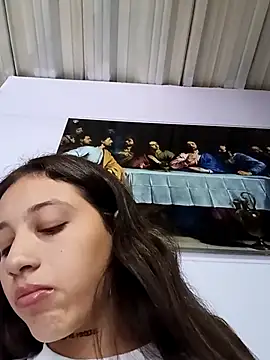 Snapshot of Arii_collins1 chatting on 6, 11, 2025 Arii collins1 online show from 6, 11, 2025