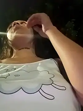 Snapshot of Arii_collins1 chatting on 13, 11, 2025 Arii collins1 online show from 13, 11, 2025