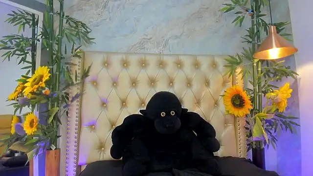 LittleeJaz online show from 12, 2, 2026