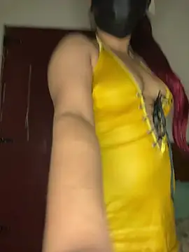 Snapshot of Ariana__Marie chatting on 15, 7, 2026 Ariana Marie online show from 15, 7, 2026