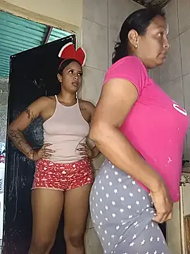 Snapshot of Fernanda30 chatting on 14, 6, 2026 Fernanda30 online show from 14, 6, 2026