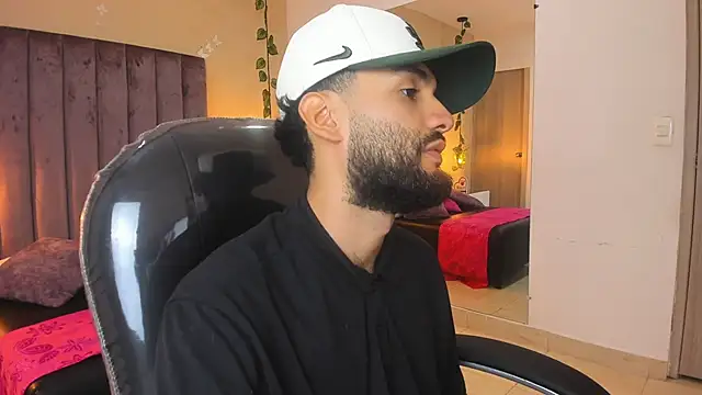 Snapshot of Ryan_Jackson_ chatting on 6, 11, 2025 Ryan Jackson online show from 6, 11, 2025