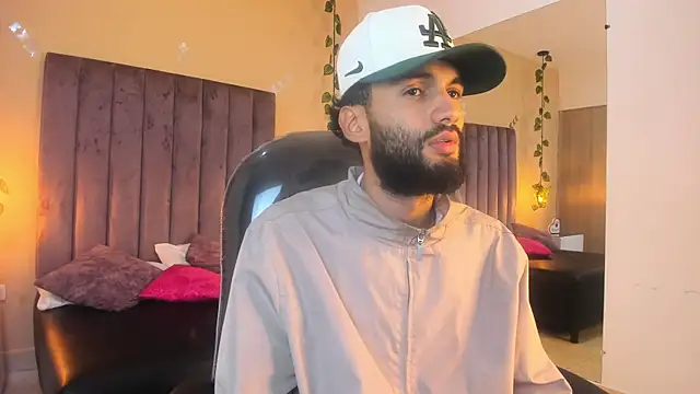 Snapshot of Ryan_Jackson_ chatting on 17, 11, 2025 Ryan Jackson online show from 17, 11, 2025