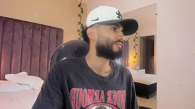 Snapshot of Ryan_Jackson_ chatting on 21, 11, 2025 Ryan Jackson online show from 21, 11, 2025