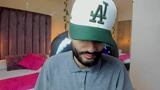 Snapshot of Ryan_Jackson_ chatting on 19, 12, 2025 Ryan Jackson online show from 19, 12, 2025