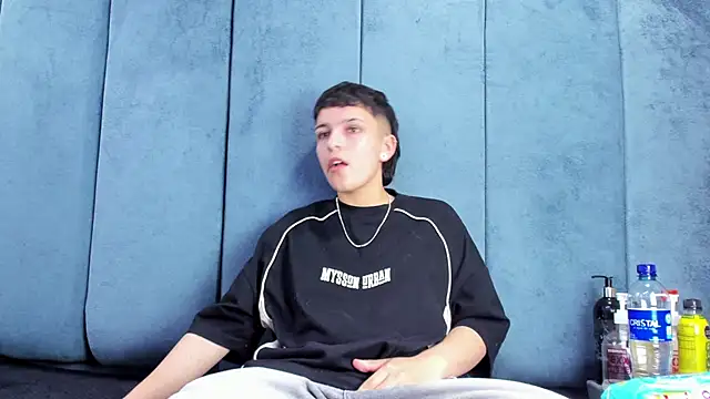 Megan Thompson  online show from 6, 3, 2026