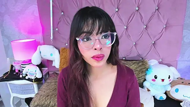 Snapshot of ZarahQueen chatting on 15, 9, 2025 ZarahQueen online show from 15, 9, 2025