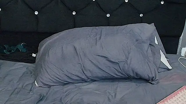 Alicee Moonn online show from 27, 11, 2025