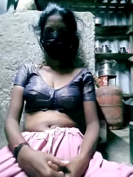 Snapshot of Tamilauntyhot chatting on 11, 9, 2025 Tamilauntyhot online show from 11, 9, 2025