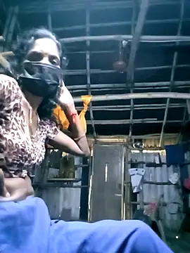 Snapshot of Tamilauntyhot chatting on 26, 9, 2025 Tamilauntyhot online show from 26, 9, 2025