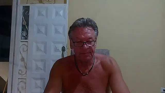 Unique X perience online show from 18, 3, 2026