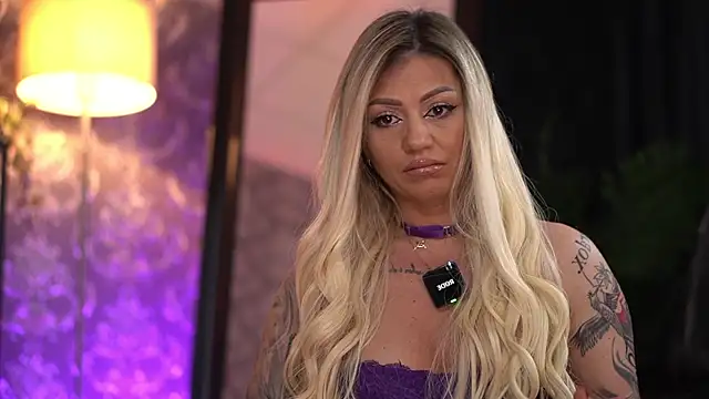 AlmaVelia online show from 14, 12, 2025