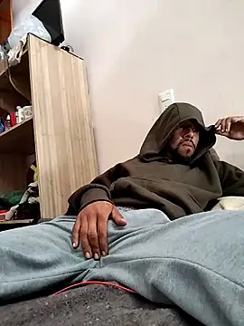 Snapshot of wolfsexmxn chatting on 28, 9, 2025 wolfsexmxn online show from 28, 9, 2025