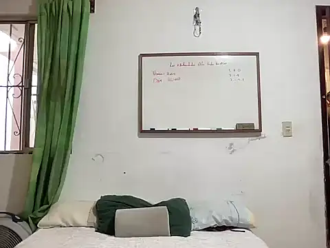 juicysmalls online show from 1, 12, 2025