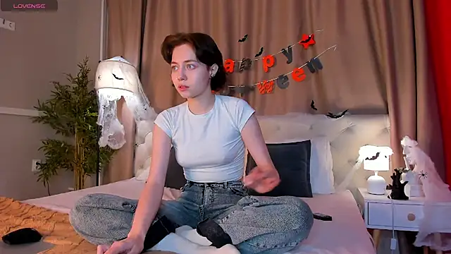 Snapshot of Skelerata chatting on 26, 10, 2025 Skelerata online show from 26, 10, 2025