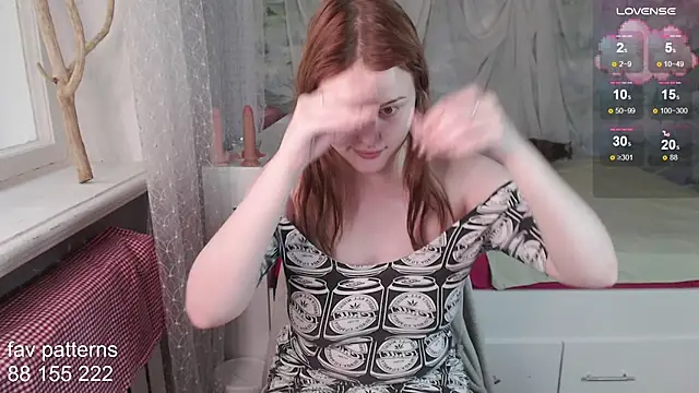 Snapshot of blissful_muse2 chatting on 11, 10, 2025 blissful muse2 online show from 11, 10, 2025