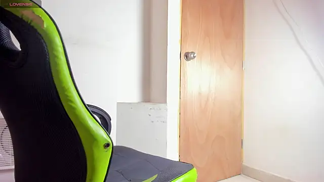 Snapshot of Darkknightx01 chatting on 10, 9, 2025 Darkknightx01 online show from 10, 9, 2025