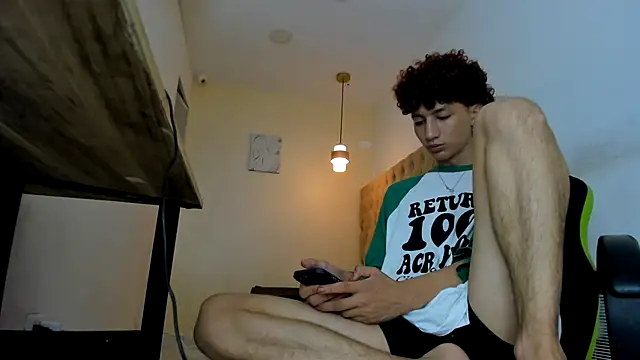 Snapshot of Darkknightx01 chatting on 5, 10, 2025 Darkknightx01 online show from 5, 10, 2025