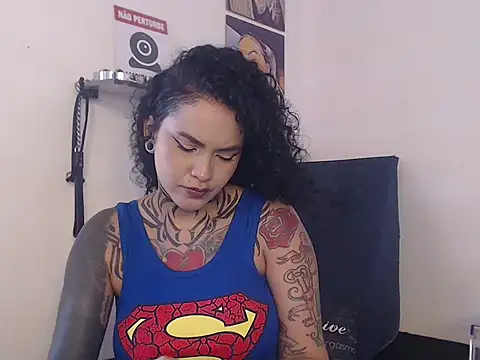 Snapshot of Sofia_May chatting on 1, 10, 2025 Sofia May online show from 1, 10, 2025