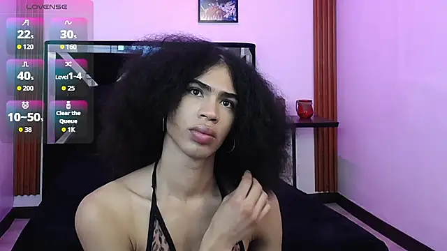 Snapshot of FELINEXOXO chatting on 13, 11, 2025 FELINEXOXO online show from 13, 11, 2025